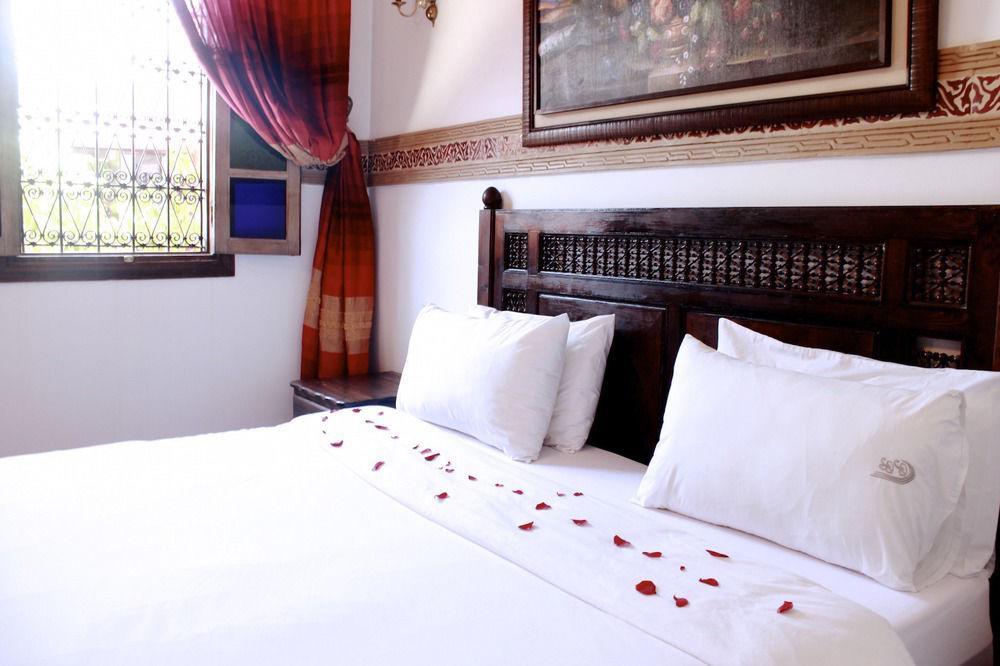 Palais Batha Hotel Fez Bagian luar foto