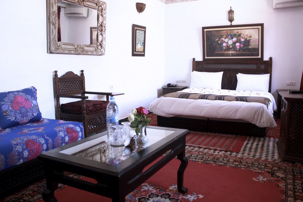 Palais Batha Hotel Fez Bagian luar foto